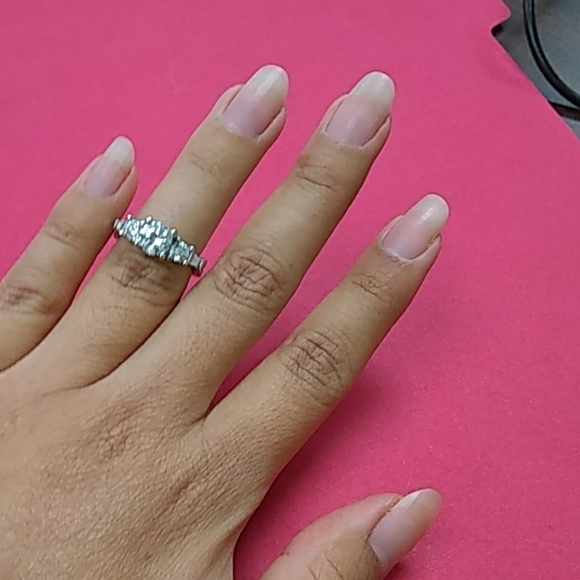 Stunning 925 ring - Picture 1 of 7